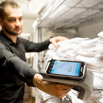 O que é logística de lavanderia em conjunto com o sistema RFID?